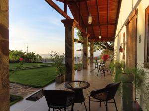 Hapu Tales - Private Holiday Villa