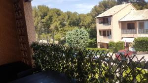 APPARTEMENT T3 - au calme - climatisé - plages à pied