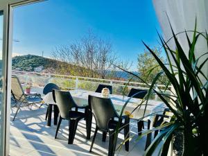 Villas Villa Montalbo vue mer avec grande terrasse & plage a proximite - ideale famille et groupe de 2 a 10 personnes : photos des chambres