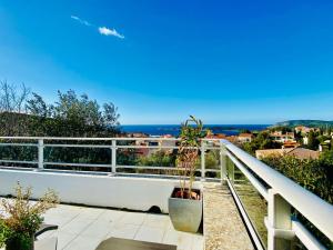 Villas Villa Montalbo vue mer avec grande terrasse & plage a proximite - ideale famille et groupe de 2 a 10 personnes : photos des chambres