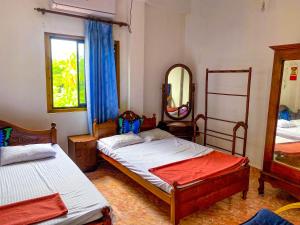 Geesh Residence : Rooms in Jaffna