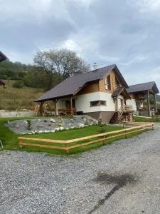 Slnečné chaty pod Ďumbierom - 米托博德杜比荣