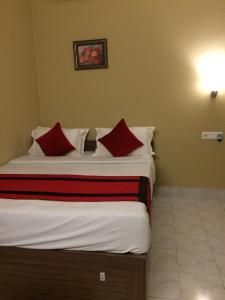 HOTEL BREEZE NEW JALPAIGURI