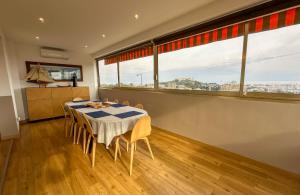 Vue Mer, face Port, proximité Centre et Plage