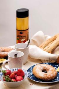 Lovely,central, spacious 2-bedrooms apartment