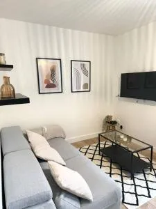 Appartement Éloi - 1 Chambre - Laglorieuse