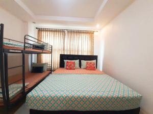 บ้านรัชนี ปาร์ตี้ พูลวิลล่า หัวหิน 3 ห้องนอน มีสระผู้ใหญ่และสระเด็ก ครัวยุโรป