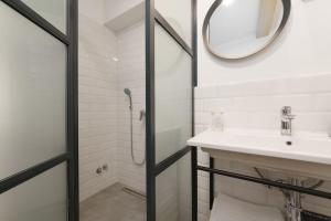 Villa Santina by Briskva