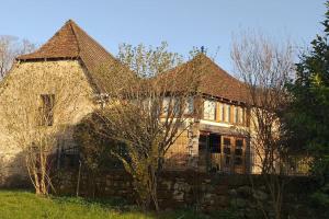 Maisons de vacances Ancienne grange rehabilitee et Grangette avec piscine et jardin : photos des chambres