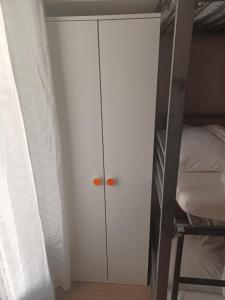 Sejours chez l'habitant logement chambre seul avec supplement ou dortoirs : Lit dans Dortoir Mixte de 8 Lits 