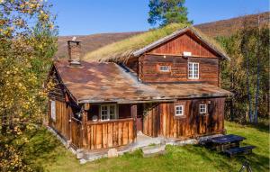 Nice Home In Bjorli With Wifi