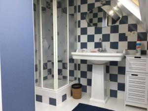 Appartements Charmant duplex : photos des chambres
