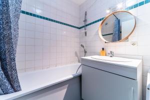Appartements T2 avec Terrasse Citadelle : photos des chambres