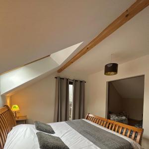 Les 2 Sapins - 10 personnes - Lits faits, Serviettes et ménage inclus