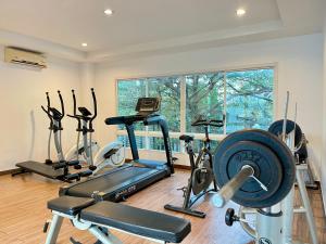 OneBedroom-5mins to Maya malls by Walk