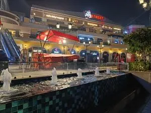 Luxury l Studio @ Sector-66 Central Gurgaon - Bhundsi