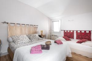 Maisons de vacances Gite Les Aiguillans : photos des chambres
