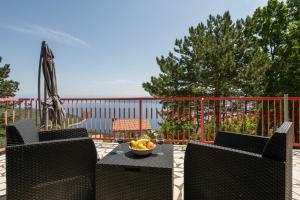 Luxury Seaview Apartment