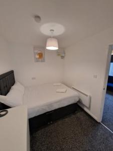 1 bedroom Windy Nook -Great monthly offers