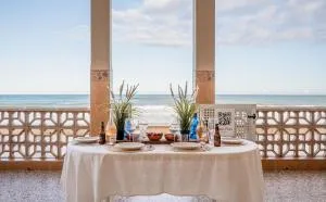 Beachfront house - 皮莱斯