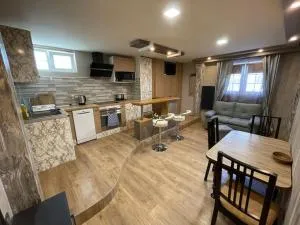 Magnifique studio en résidence - 拉·寿塞·圣·威