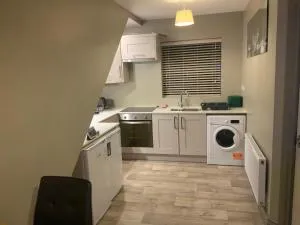 Cozy small 1 bedroom apartment - 奥兰莫尔