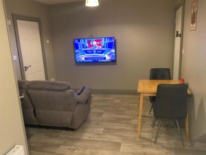 Cozy small 1 bedroom apartment