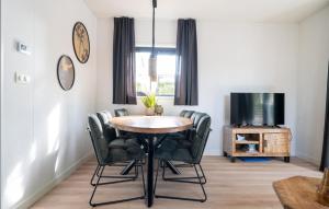 Schitterend gelegen luxe ingericht 6 persoons chalet aan de bossen in Putten 4-15