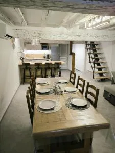 Appartement 6-8 personnes, gîte, climatisé, classé 3 étoiles, proche du zoo de Beauval et des châteaux de la Loire - 谢尔河畔塞勒