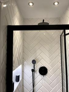 Private Access Double Ensuite Room - Ground Floor