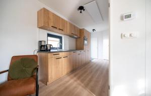 Schitterend gelegen luxe ingericht 6 persoons chalet aan de bossen in Putten 4-15