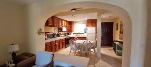 Beachfront condo in Los Cabos, Mexico