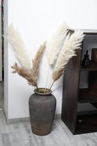 24 Shades of Grey, Rezerva acum apartament ultracentral, ceai, cafea, filtru apa rece-fierbinte, saltea 160 cm memory foam