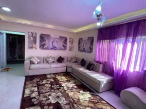 Adam McDonalds Abbas Al Aqqad Hotel