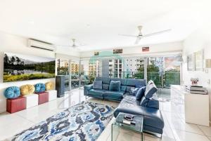 ZEN Tree Blossom: 3-BR Luxury Apt Near Waterfront