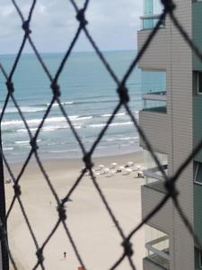 Apto Praia Grande frente ao Mar vista p Praia Kitao pé na areia Guilhermina