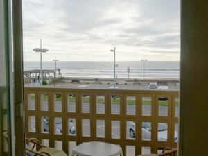 Appartement 2 Chambres Face Mer à Saint-Jean-de-Monts, Entre Casino et Palais des Congrès - FR-1-323-337