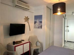 Studio 303, Héliopolis J au village naturiste