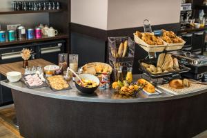 Hotels Hotel-Restaurant Le Victoria : photos des chambres