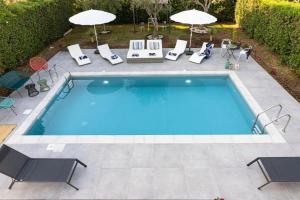 Bombana Beach Apartments