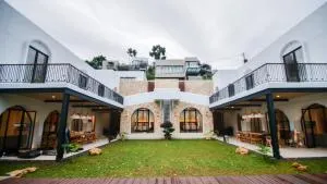 Koyya Villa Bandung - Cikareumbi 2