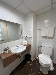 Phòng Premier có ban công

 (Premier Room with Balcony)