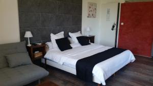 Hotels Les Aubuns Country Hotel : photos des chambres