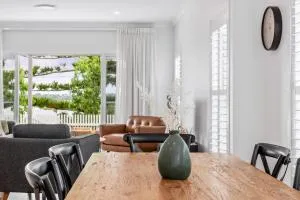 Hestia Villa - Luxury Retreat near CBD and Grammar - Helidon