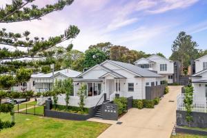 Hestia Villa - Luxury Retreat near CBD and Grammar