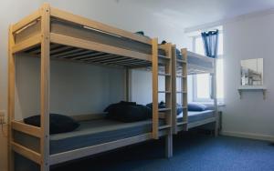 Lighthouse Hostel & Rooms