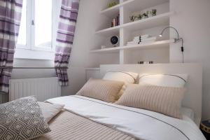 2 bedroom apartment in the heart of the old town