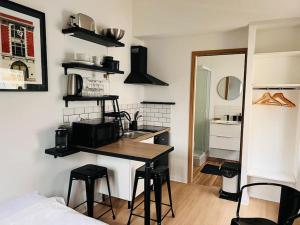 La Petite Grange - 5 mn gare SNCF - Wifi & Netflix