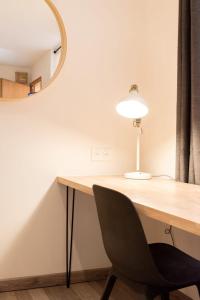 Lille Grand-place : Functional and quiet studio !