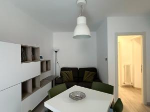 Paloma center town apartment